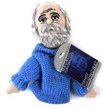 Ernest_Hemingway_finger_puppet