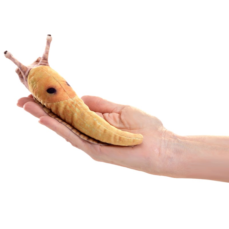 folkmanis-bananna-slug-puppet